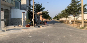 bán gấp nhà trọ 7 phòng ngủ và 1 kiot, KDC đông đúc hiện hữu, pháp lý rõ ràng