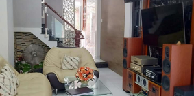 Bán nhà Quận 1, nhà đẹp 4 tầng, gần mặt tiền giá chỉ 6.45 tỷ.