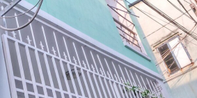 .Bán nhà 2 tầng hẻm 115 Phạm Hữu Lầu quận 7.