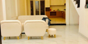 Xe hơi đậu cổng Phan Tây Hồ, PN* dt chuẩn 6x17m, 3 Lầu, 4pn