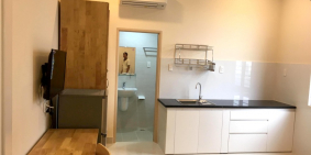 Cho thuê phòng đầy đủ tiện nghi, có bếp, cửa sổ, an ninh, Q4