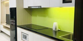 Cho thuê officetel Saigon Royal, có nội thất