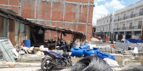 còn 1 nền đất thổ cần ra mặt tiền DT835