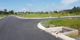 Cần bán đất gấp đường Vườn Thơm Bình Chánh ,giá 13 triêu/m thich hợp đầu tư