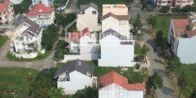 Bán lô đất 13C Greenlife, DT 88,5m2, hướng Tây Bắc giá 38 triệu/m2. LH: 0902462566