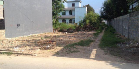 Tôi chính chủ cần bán lô đất 112m2 (7x16), có shr và thổ cư hết đất, giá 950tr, sang tên ngay lh: 0907.639.419