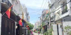 Bán lô đất góc 2 mặt tiền hẻm xe hơi 83 Đào Tông Nguyên Nhà Bè (nở hậu).