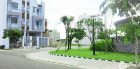 ĐẤT CHÍNH CHỦ Q6 NẰM NGAY MT LÝ CHIÊU HOÀNG. DT: 80m2 GIÁ CHỈ 900tr