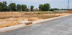 gia đình tôi đang cần tiền gấp Tôi cần bán lô đất 120m2 MẶT TIỀN ĐƯỜNG DT747- Ngay chợ Tân Hiệp- 900tr.