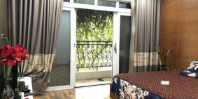 Bán gấp nhà KV Kim Mã, Ba Đình 50m2x5T, 3 mặt thoáng, thiết kế đẹp, nội thất cực mới giá chỉ 4.5 tỷ.