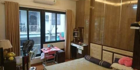 Nhà đẹp phân lô về ở ngay. Đội Cấn Ba Đình. DT 43m2, 4 tầng, giá 4.85 tỷ.