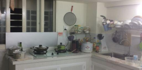 Bán gấp căn hộ nhỏ - Chung cư 5 tầng - 1PN có gác