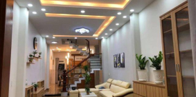 Bán nhà mặt tiền đường Nguyễn Trung Trực, P5, Bình Thạnh. 90m2. 11 tỷ, lững 4 lầu  Diện Tích: 4m5x20  Diện Tích Đất sử dụng 90m2 Diện Tích Công nhận 84.8m2