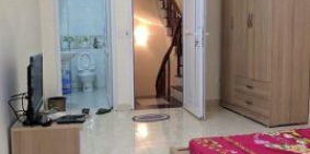 Nhà Đẹp Phố Dương Quảng Hàm, Ngõ Thông Các Ngả, 36m2 X 5T, Chỉ 3.3 Tỷ.