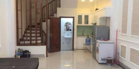 Bán nhà đẹp phố La Thành, 28m2*5 tầng, MT 5m, giá 2.7 tỷ