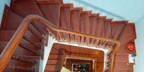 Bán nhà hà đông. Nhà đẹp đẳng cấp duy nhất tại Lê Hồng Phong. Ô tô lượn vòng.