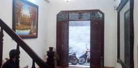 Bán nhà Đại La 30m2x3 tầng, Ô tô cách 15m, Giá 2,05tỷ.