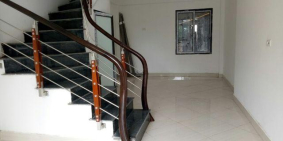 Hiếm có khó tìm, cuối cùng cũng có mà chả cần tìm đâu xa