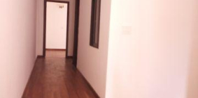 Không có nhu cầu để ở cần bán nhà trung tâm thành phố