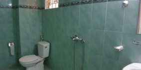 Bán nhà trong ngõ, cách bến xe Giáp Bát 100m, 3.35 tỷ