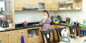 Ô tô đỗ cửa, kinh doanh VP, DT 46m2,  nhỉnh 4 tỷ thôi.