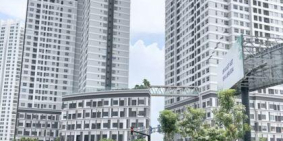 Bán gấp nhà nát mặt tiền cực đẹp Bến Vân Đồn quận 4.