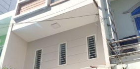 Bán 4 căn liền kề hẻm 141 đường Tám Danh Phường 4 Quận 8