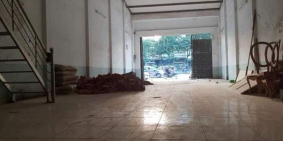 Bán nhà cấp 4 mặt phố Trích Sài, 65m2, mặt tiền 4m, hơn 15 tỷ.