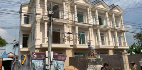 Bán Biệt Thự 1 trệt 2 lầu Thủ Dầu Một giá chỉ 5,5 tỷ xây dựng mới Full nội thất, 2 mặt tiền View công viên.