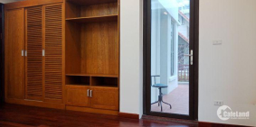 Nhà biệt thự Lô góc 138m2, 3 tầng, nội thất nhập khẩu Bán gấp trong tháng