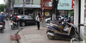 Cho thuê nhà mặt phố Chùa Láng 65m2 phù hợp kinh doanh thời trang, quán ăn, đồ uống - LH 0384107111