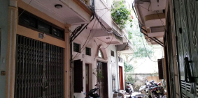 Cho thuê nhà phố Khương Trung, 580m, mặt tiền 15m, 95tr/th