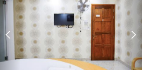 Bán khách sạn 2 sao Đường Phan Huy Ích, Gò Vấp. DT 142m2, 6 tầng - Chỉ 22 tỷ