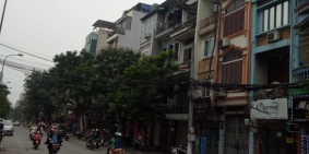 Bán nhà phân lô , ô tô Lạc Trung 60 m x 5 tầng  mặt tiền  5 m giá 8,5 tỷ