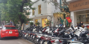 Bán nhà mặt phố Phan Chu Trinh, dt 60m, mt 4,3m, 3 mặt thoáng: 1 mặt phố+2 mặt n