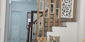 Bán gấp nhà Phố Hoàng Mai, nhà mới xây, ô tô đỗ cửa, 40m2x4 tầng