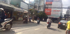 ** NHÀ ĐẸP ĐANG CHO THUÊ HẺM 35 Phạm Ngũ Lão- THÔNG RA VINCOM HÙNG VƯƠNG!