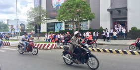 MẶT TIỀN ĐƯỜNG CMT8- Gần Vòng Xoay VinCom !