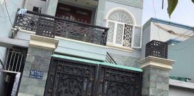 Chính chủ cần bán nhà  giá tốt, vị trí đẹp đường Lâm Văn Bền, quận 7.