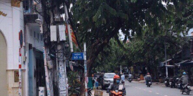 Bán nhà Góc 2MTKD  Nguyễn Ngọc Nhựt  Q,Tân Phú  DT  4,75x11   1 lửng  2 lầu  st