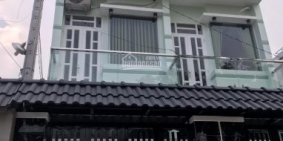 Nhà 2 lầu 1 trệt xây diện tích 5*20 ,sổ hồng riêng , nhà xây mới 100%, ngay MT