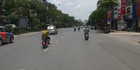 Bán nhà mặt phố Nguyễn Hoàng Tôn, 210m2, Mt 9m, đối diện Ciputra