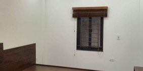 Nhà DT 33m2x5T Mỹ Đình nhà thông thoáng ngõ thẳng đến ở ngay giá 2.5 tỷ