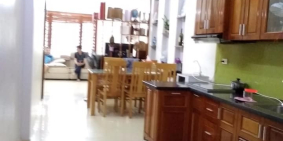 Bán đất có nhà bằng, ngõ đường Hà Huy Tập, tp Vinh