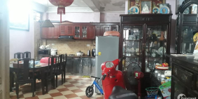 Bán nhà Dịch Vọng Hậu 50m2 mặ tiền 5.3m giá 3.8 tỷ.