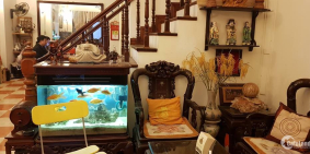 Bán nhà phố pháo đài láng 60m2, giá 5.35 tỷ  đường trước nhà 2.5m.