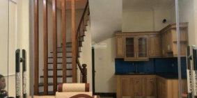 CẦN BÁN NHÀ ĐƯỜNG LÁNG : MỚI , NỞ HẬU,KINH DOANH. DT: 30M, 5 TẦNG ,