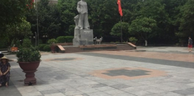 Bán nhà mới Lương Khánh Thiện 5 tầng ô tô kinh doanh đi bộ ra phố.