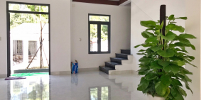 Bán nhà 2 tầng mới xây Cách Điện Biên Phủ 100m