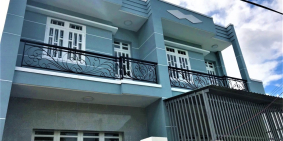 Bán gấp nhà 1 lầu 3PN, chợ HL có sổ hồng, giá 800t